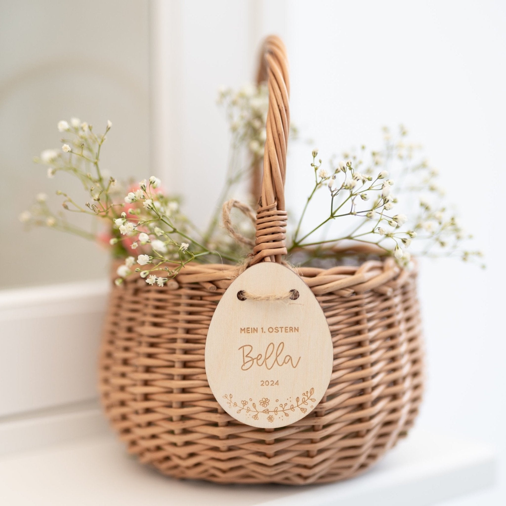 Personalisierter Korb mit Anhänger | Erstes Ostern Baby