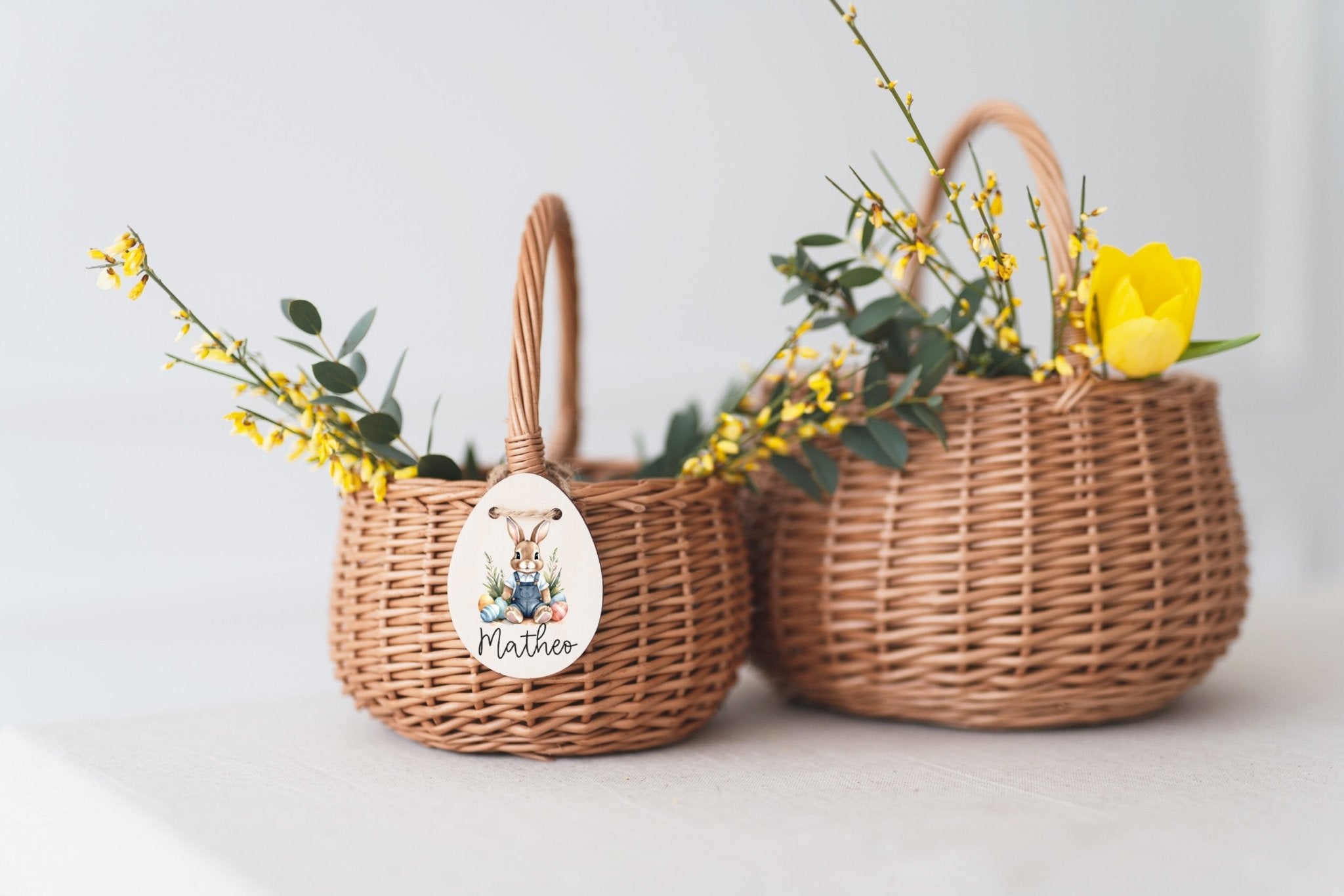 Personalisierter Korb mit Anhänger | Osterhase Latz