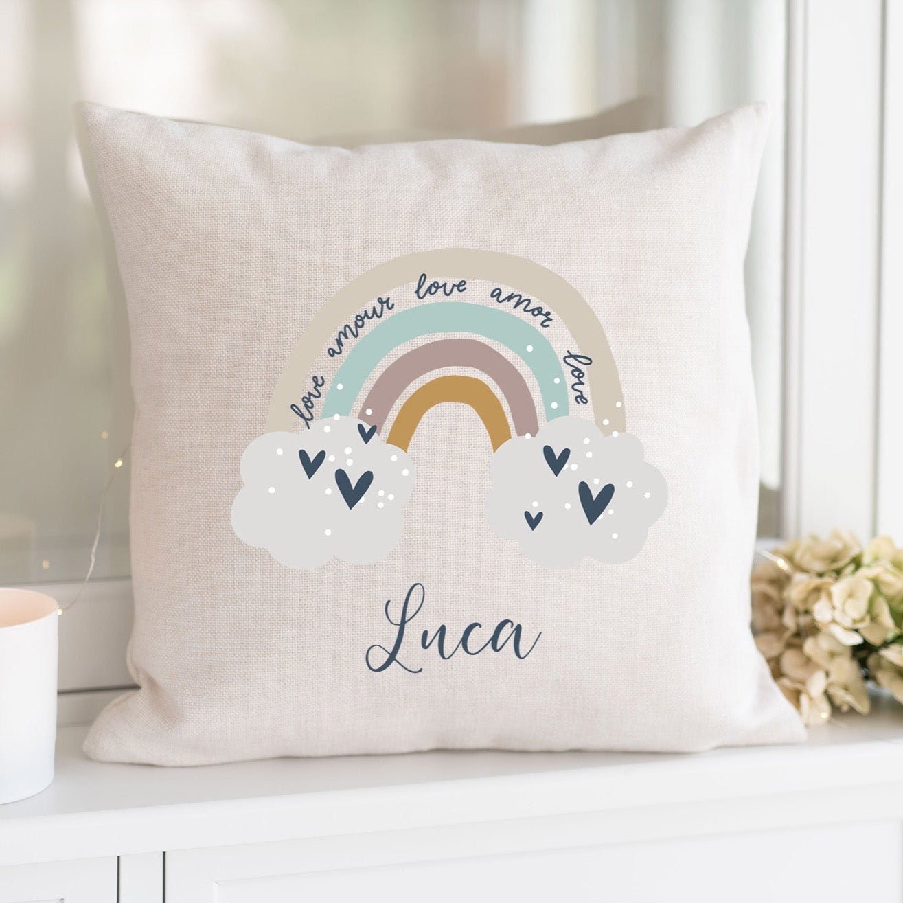 Personalisiertes Kissen | Regenbogen Name
