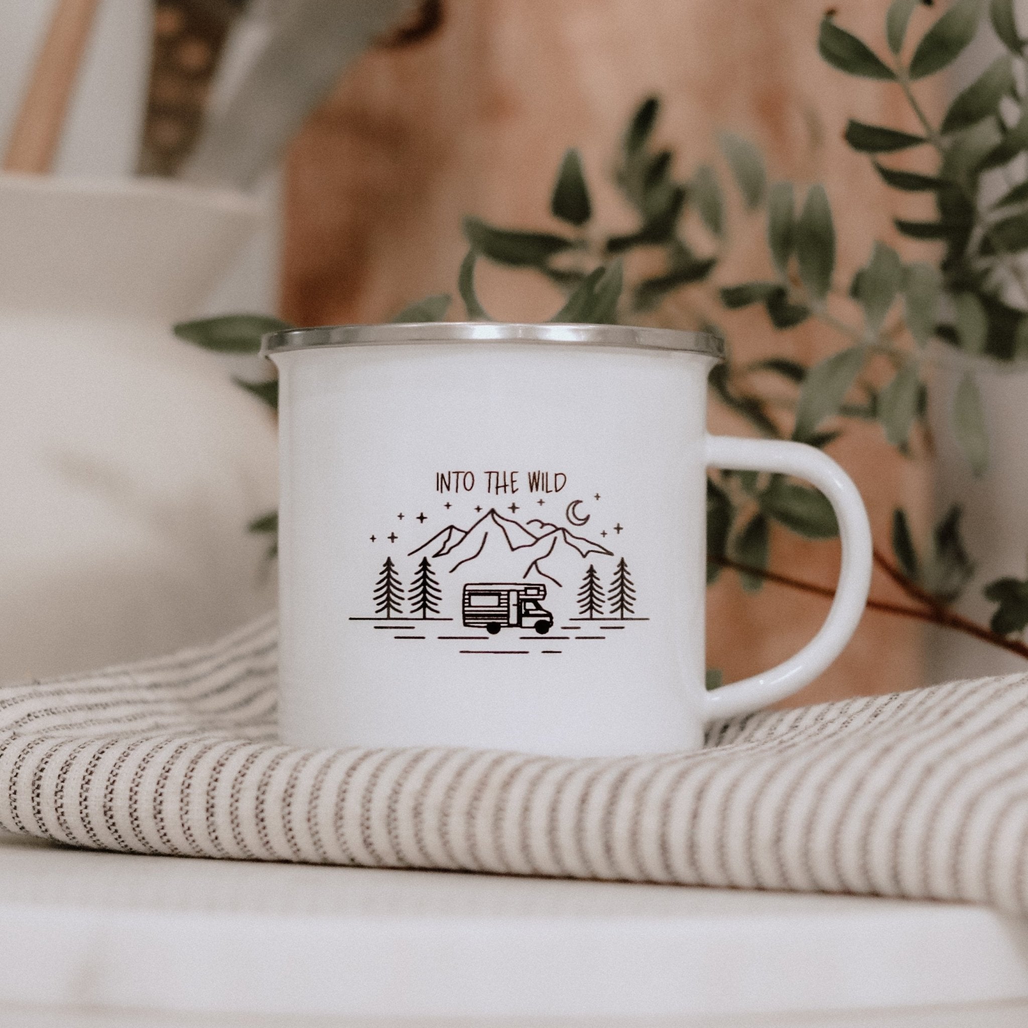 Emailletasse | Into The Wild