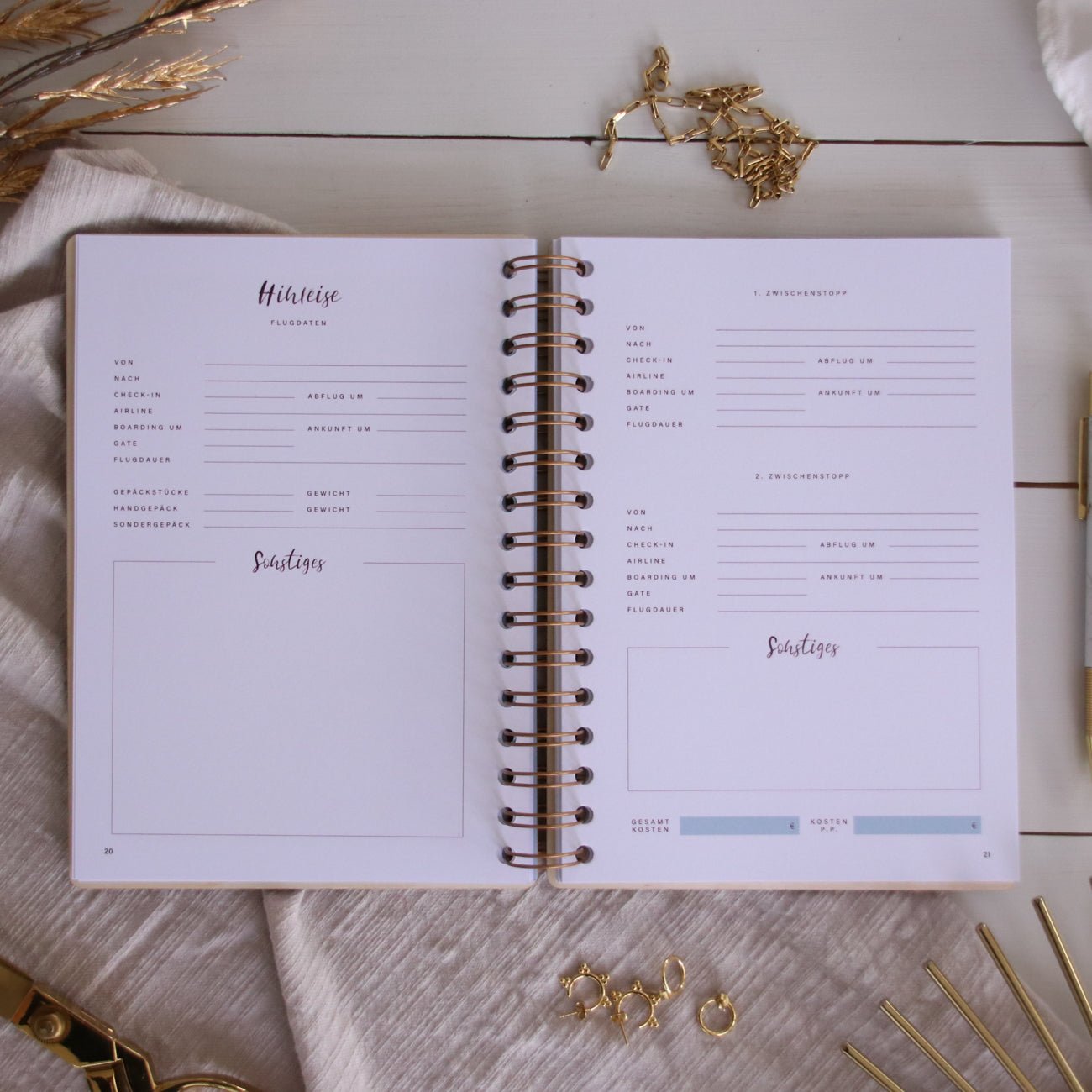 Holzbuch Reiseplaner | Koffer