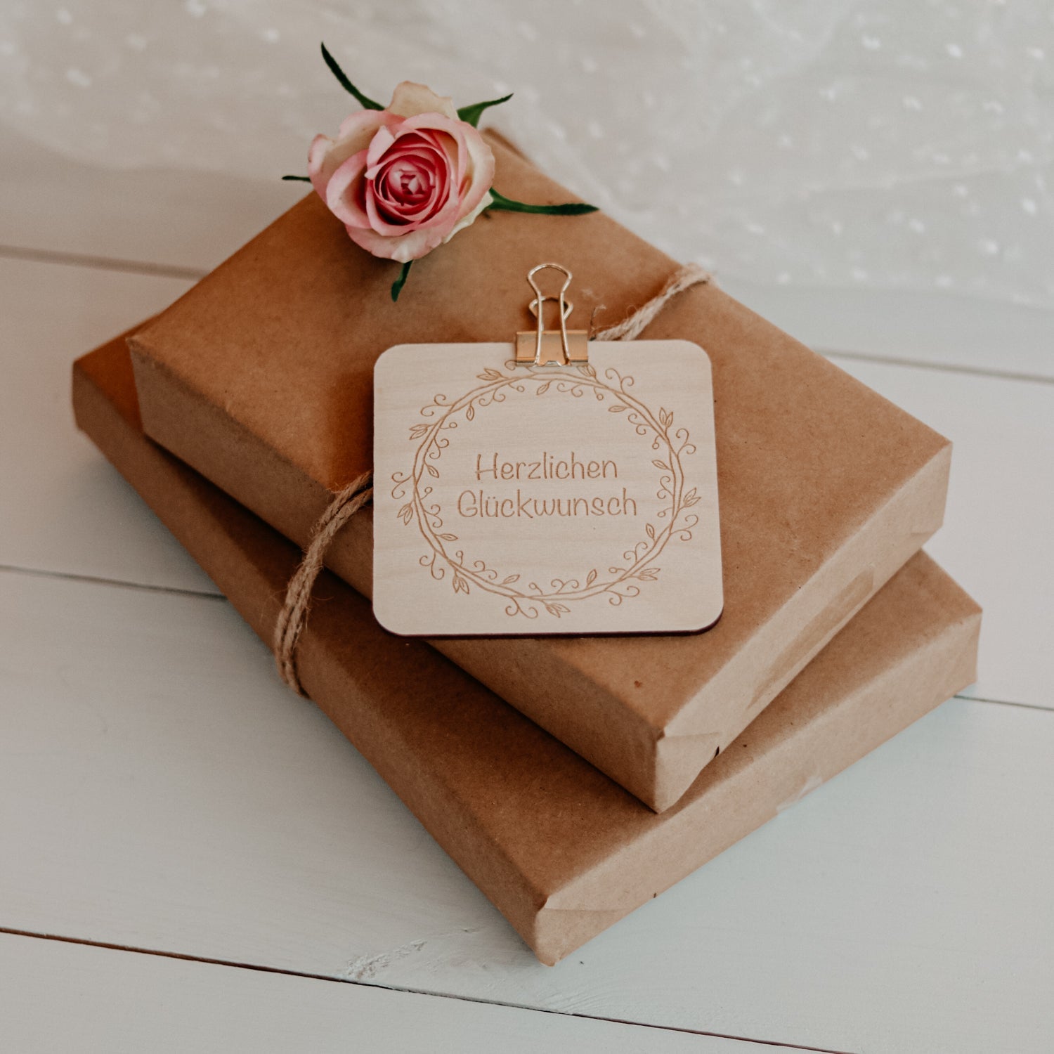 Holzkarte | Blumenkranz Glückwunsch