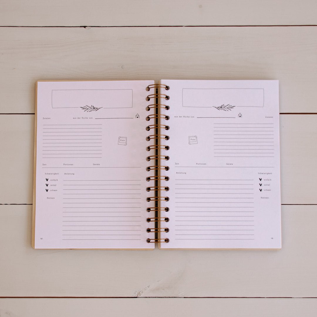 Personalisiertes Holzbuch Backbuch 'Banner'