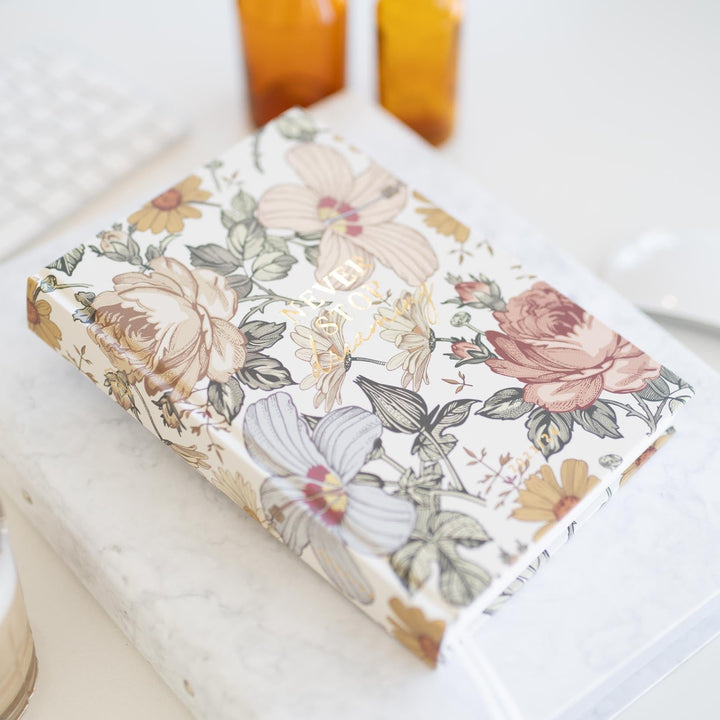 Tages Schülerkalender 2023/2024 A5 | Rose