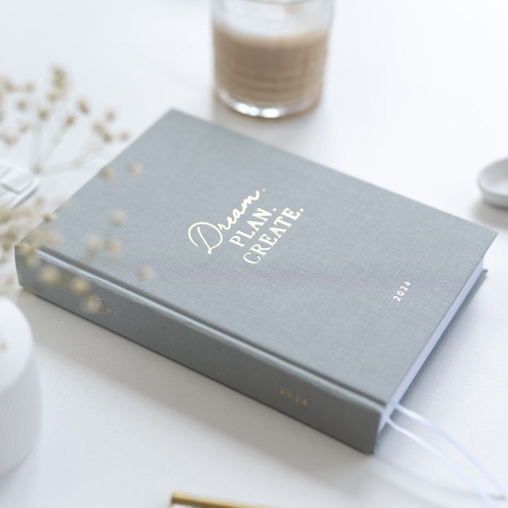 Tageskalender 2024 | Grey Leinen