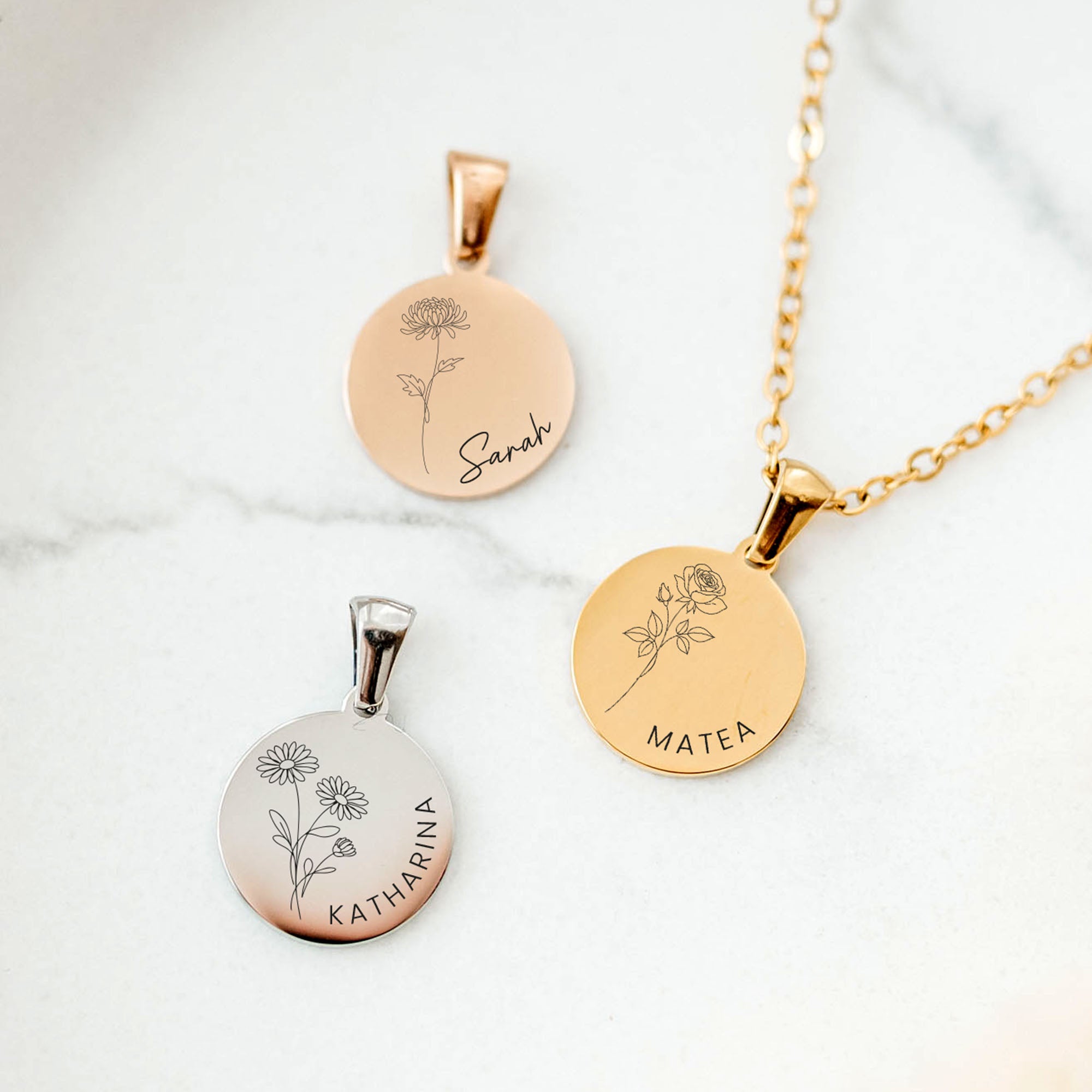 Personalisierte Kette mit Gravur |  Geburtsblume Name