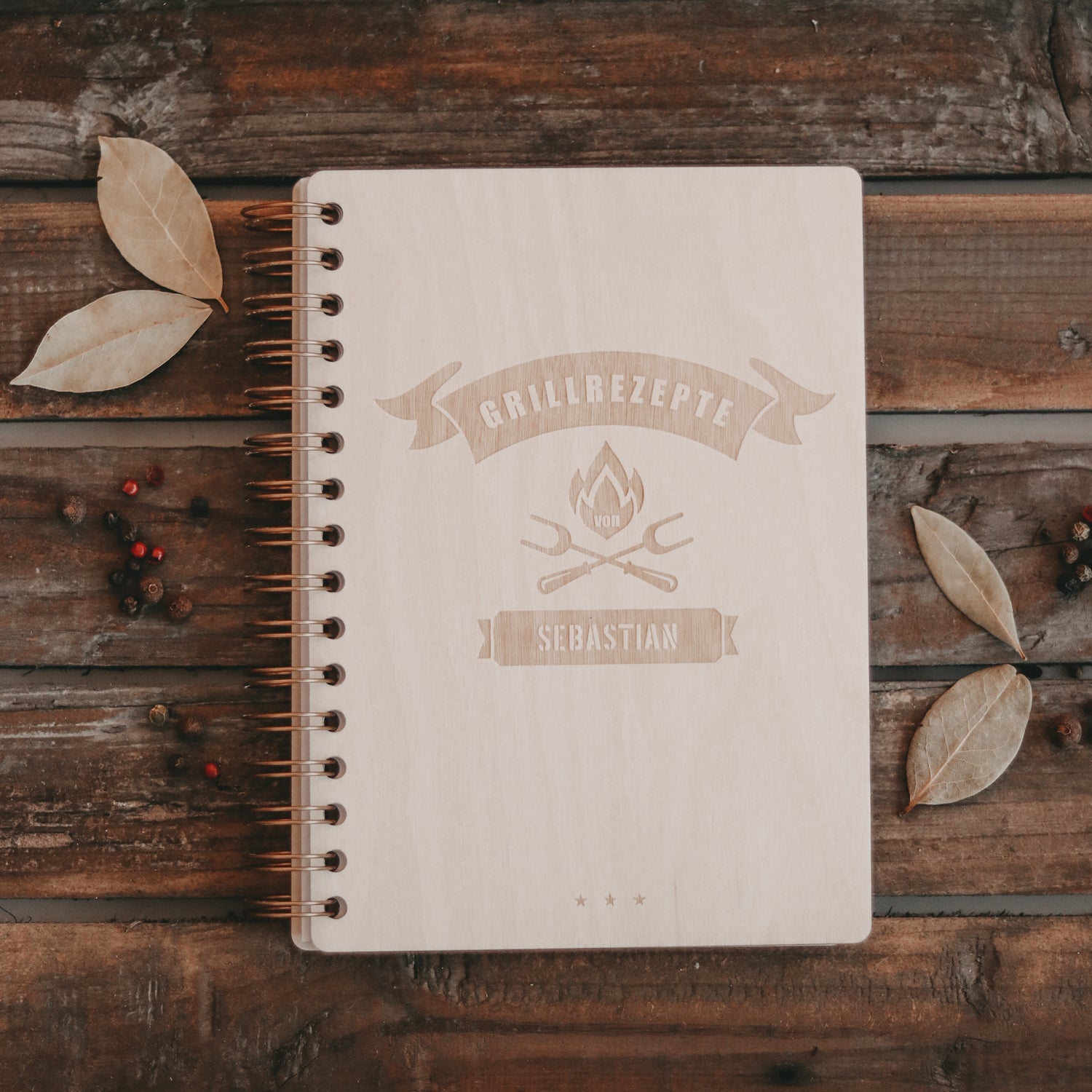 Personalisiertes Holzbuch Grillbuch 'Besteck'